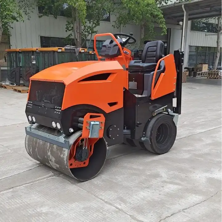 Ride-On Vibratory Roller 2.5T / 3T — image 2