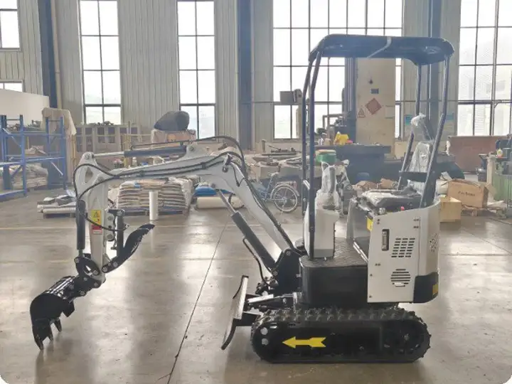 T10 Mini Excavator (1T Class) — image 2